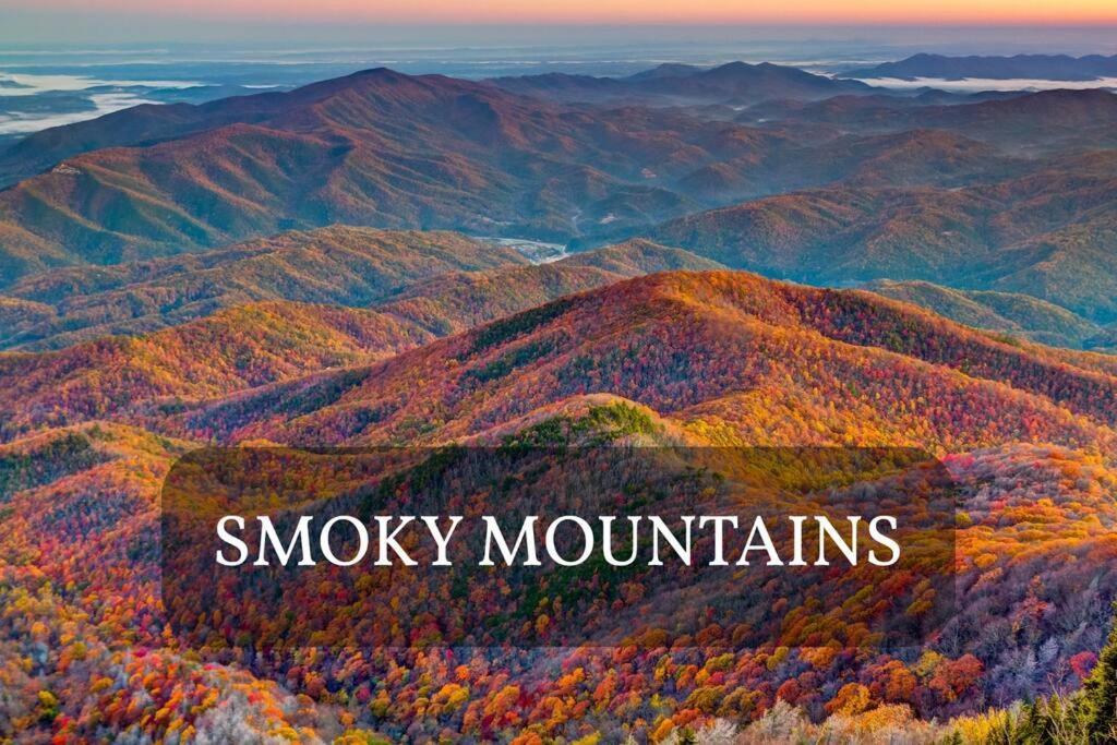 Four Private Suites - Hot Tub - Arcade - Fast Wi-Fi - One Minute To Parkway Fun Pigeon Forge Eksteriør bilde